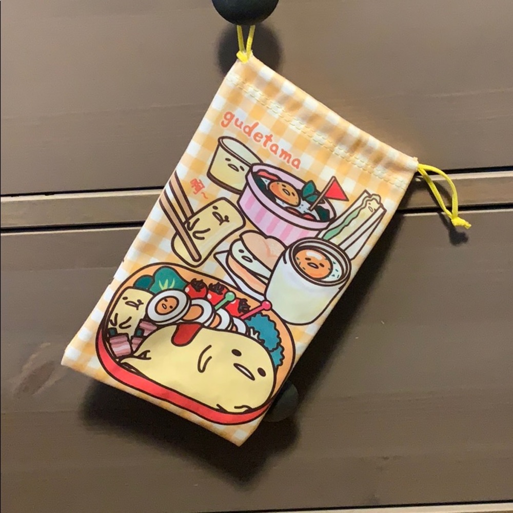 Gudetama pouch